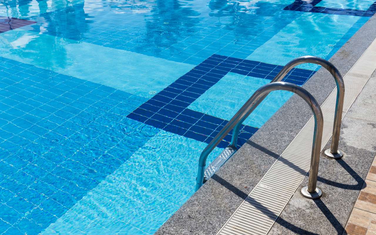 Exploring the Latest Trends in Pool Plaster and Finishing